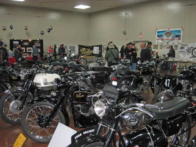 Crowd at the Clubmans Show