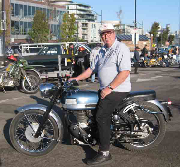 fred-mork-on-venom Fred Mork on his Velocette Venom