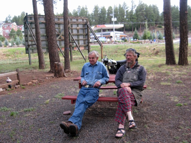 cool-cats-Mike-Jongblood-and-Jeff-Scott-say-goodbye Cool Cats, Mike Jongblood and Jeff Scott say goodbye