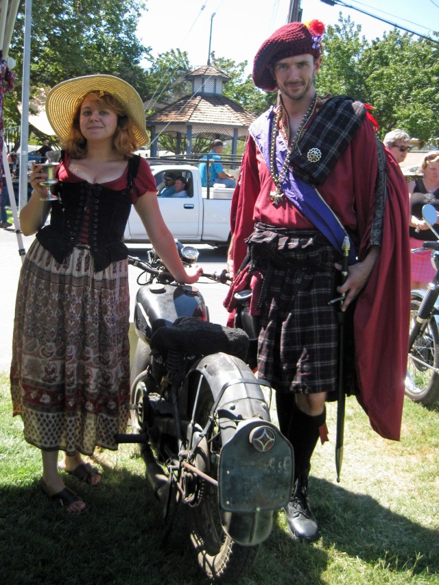 Couple from the Living History group check out the GTP